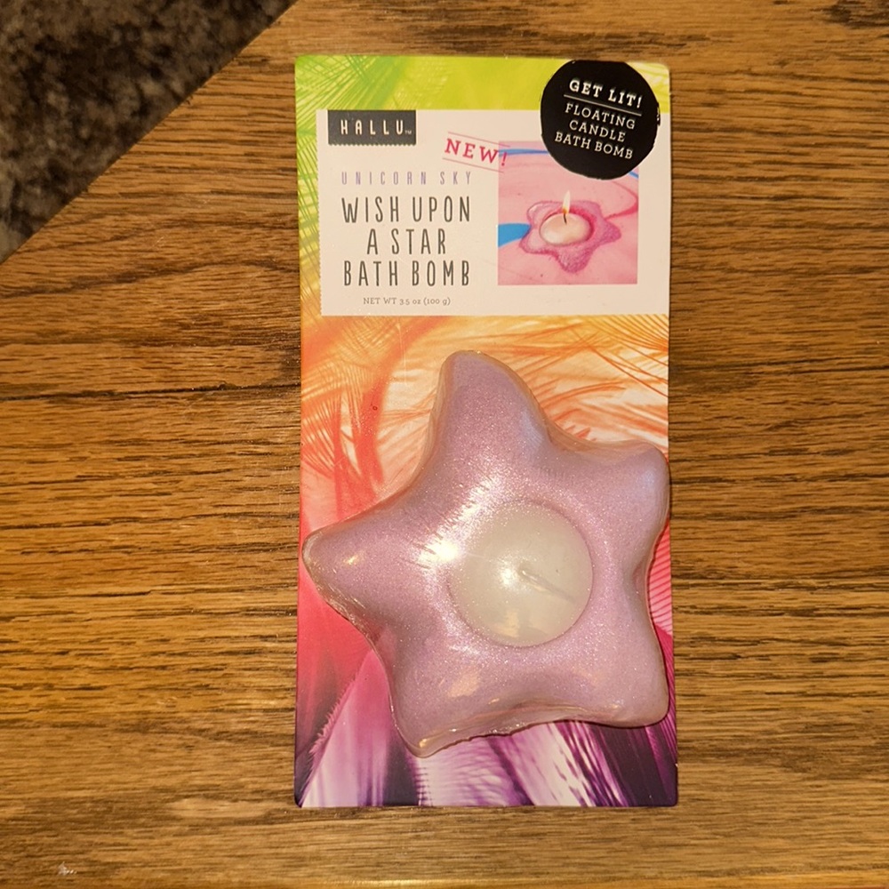 Wish UPON a STAR bath bomb with floating candle inside